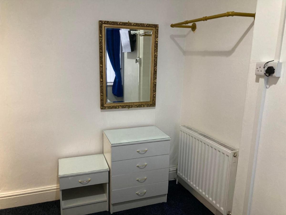 Agapi Apartment - Sea View Sleeps Ten Blackpool Exterior foto
